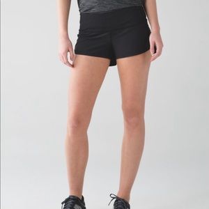 Lululemon Speed Up Lined shorts 2.5”